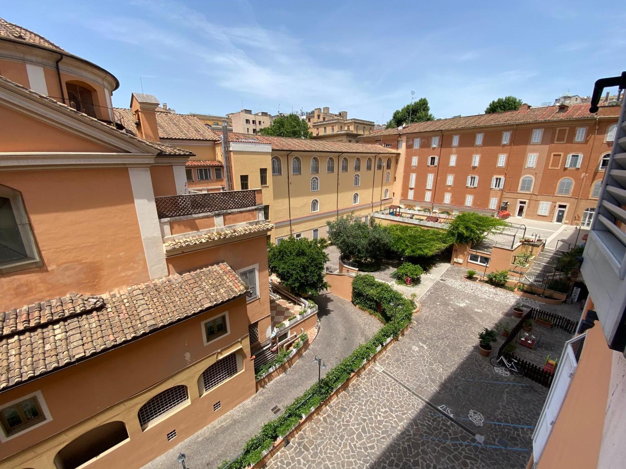 Basilica Hotel Rome Exterior photo