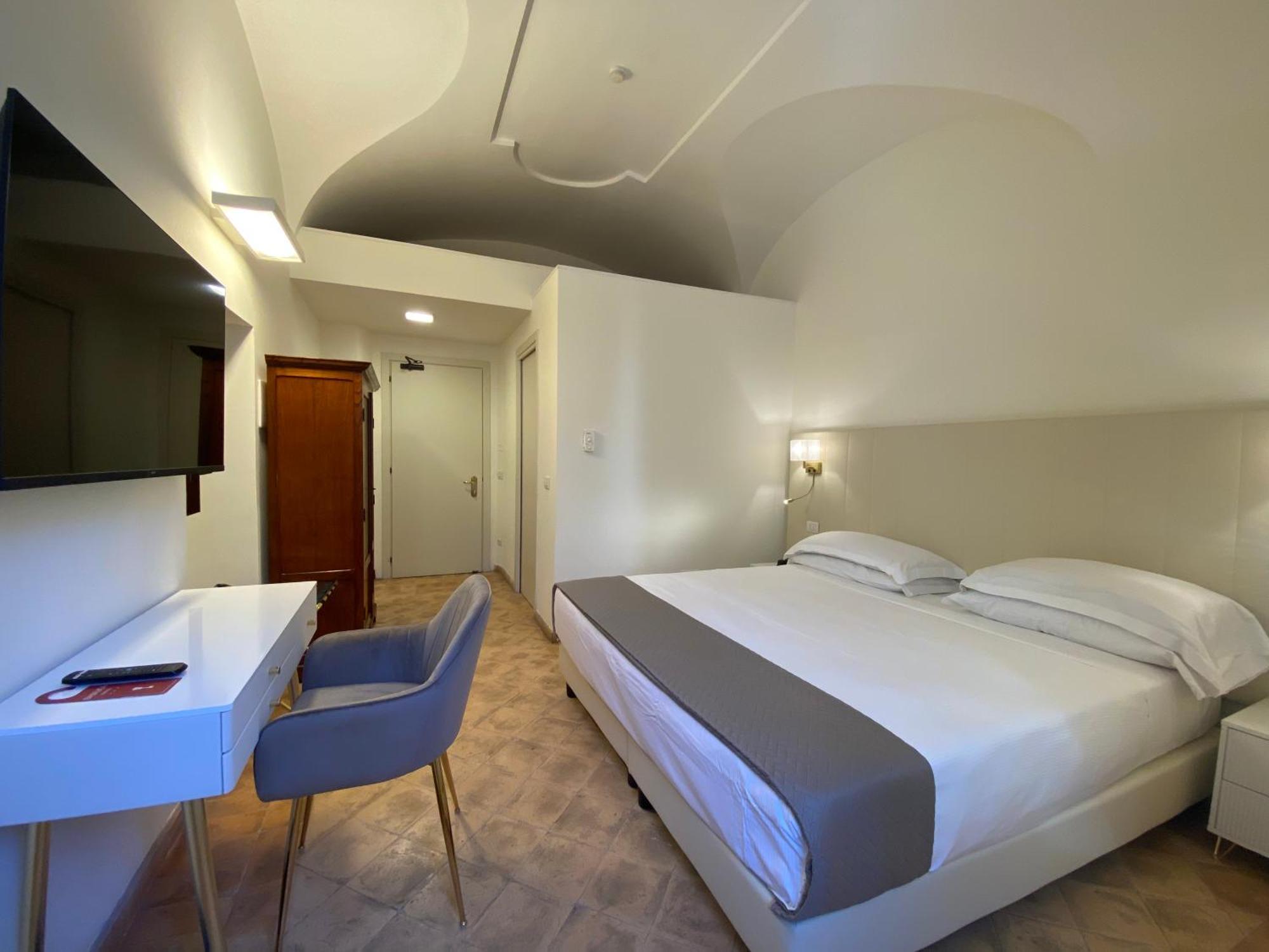 Basilica Hotel Rome Exterior photo